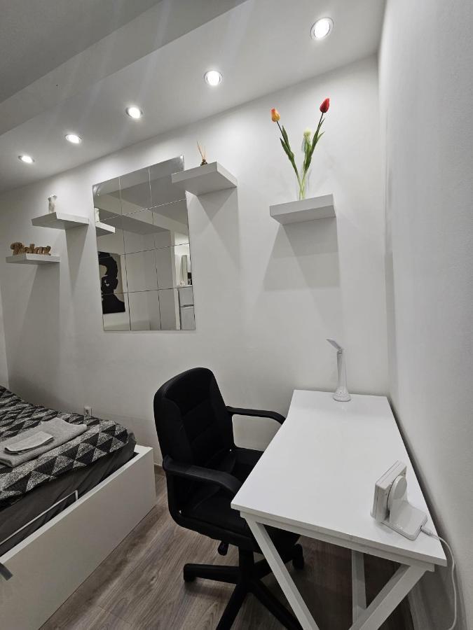Smart In The Heart Of Budapeste